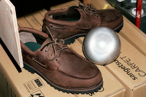 thisisneverthat 携手 Timberland 翻玩经典三孔厚底鞋款