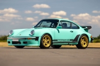 植入 F1 冠军引擎的道路猛兽：Porsche 911 TAG Turbo by Lanzante 进入拍卖市场