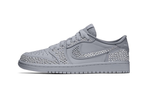施华洛世奇 Swarovski × Air Jordan 1 Low 全新联名鞋款率先曝光