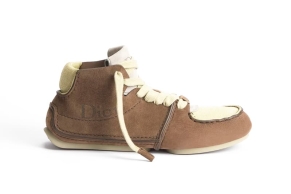 Dior Roadie:Jonathan Anderson 为 Dior 打造的首款球鞋