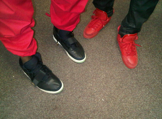 Kanye West 着 Nike Air Yeezy II 首次全球实鞋曝光