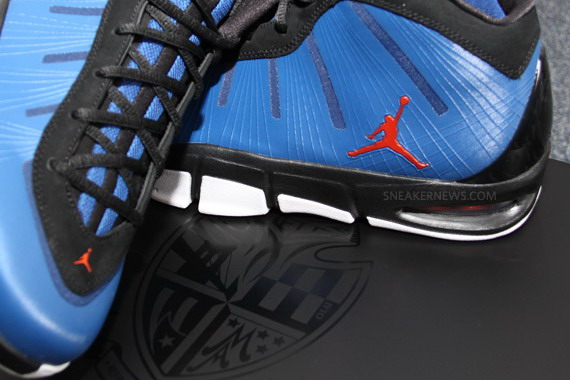 Nike Air Jordan Melo M7 Advance Knicks PE 全新亮相