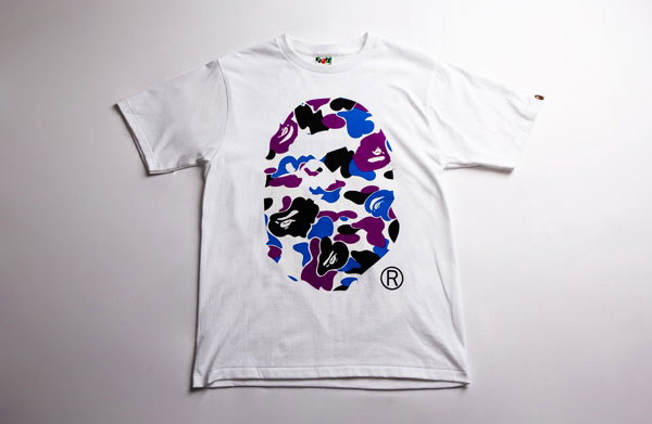 BAPE STORE 香港铜锣湾店铺 限定别注紫迷彩tee作曝光