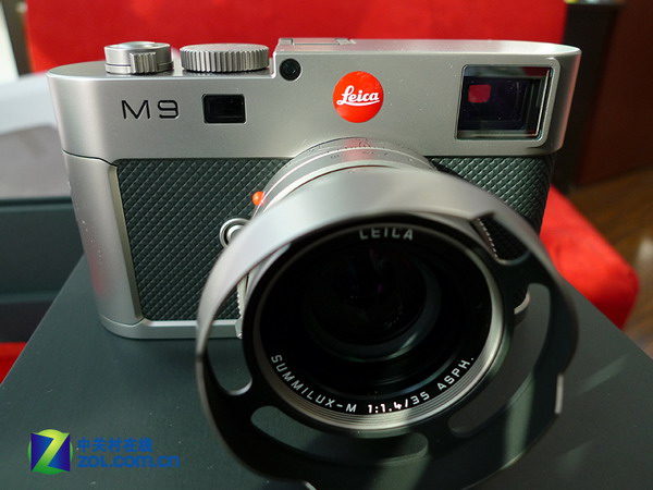 徕卡Leica M9钛金限量版旁轴相机 售价22万元