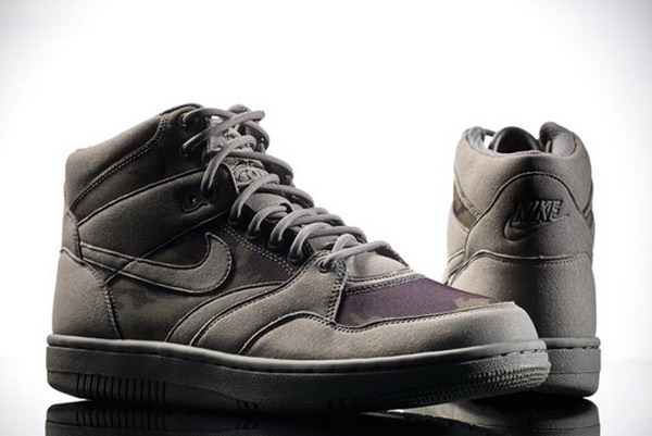 Stussy × Nike Sportswear Sky Force 88 Mid TZ 联名鞋款