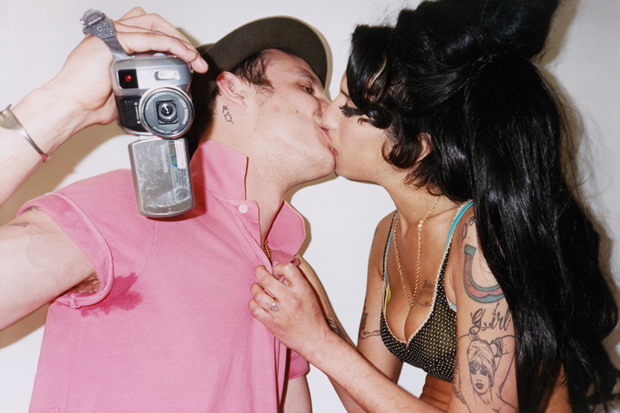 Amy Winehouse × Terry Richardson 珍贵摄影作品曝光