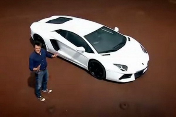 Richard Hammond ＆ Stig 试驾 Lamborghini Aventador LP700-4