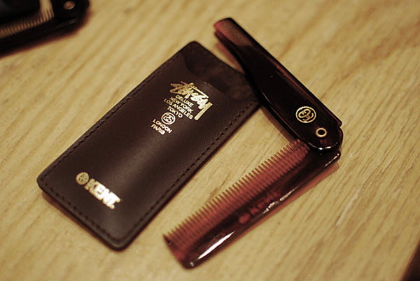 Stussy Deluxe × Kent "Pocket Comb" 口袋型发梳