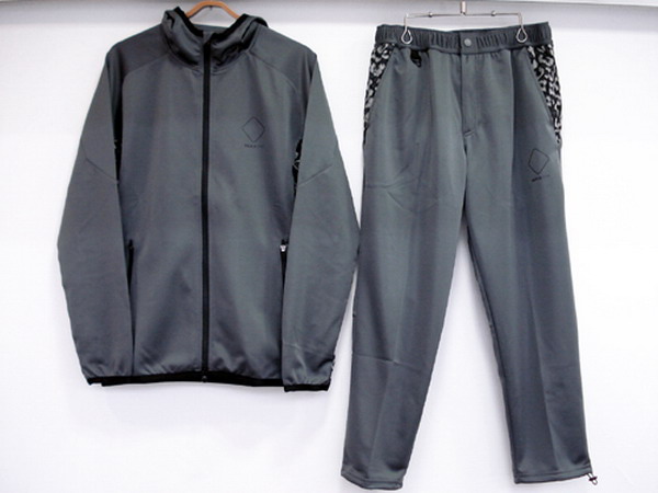 F.C.R.B. GYM 2011秋冬 豹纹运动服