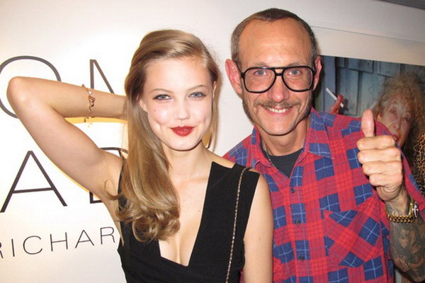 Terry Richardson‘Mom & Dad’ 法国colette展览花絮