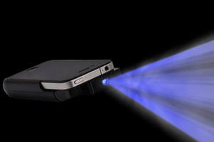 Century “monolith” iPhone 4 微型投影保护壳