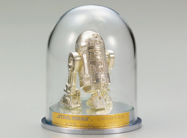 星际大战 35周年 纯银R2-D2 & 纯金C-3PO 模型