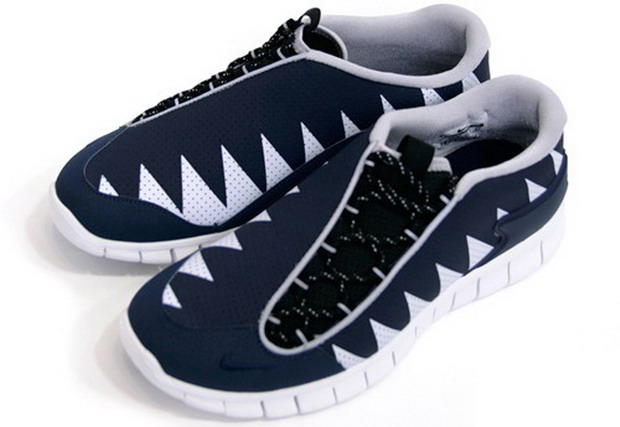 NIKE AIR FOOTSCAPE BAREFOOT TRAINING 多功能鞋款
