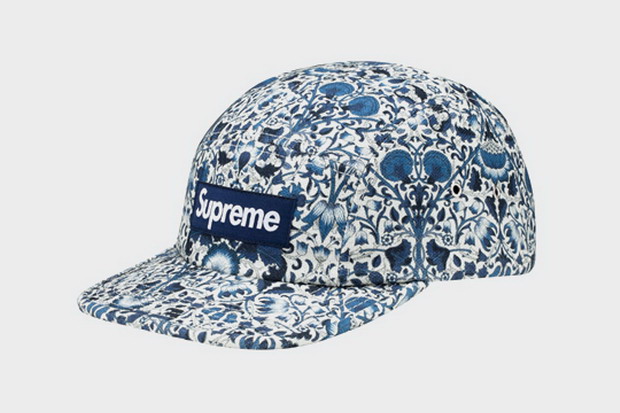 Supreme × Liberty 2012春夏 联名推出印花帽款