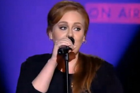 Adele - Rolling In The Deep 现场版