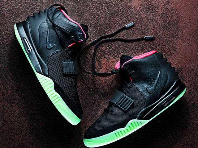 Nike Air Yeezy 2 鞋款终于现身！官方细节图完整一览