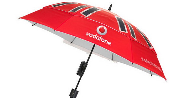 Vodafone 可以为手机充电，并且能增强信号的超强科技雨伞！