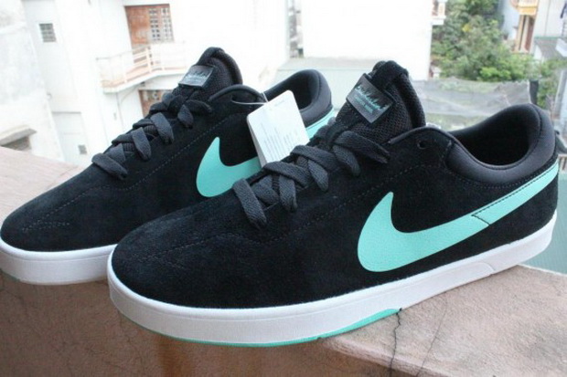 Nike SB 2013 春夏 Koston 1 Tiffany 鞋款新配色亮相