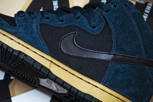 Nike SB Dunk High "Classic Charcoal" 新鞋款发表