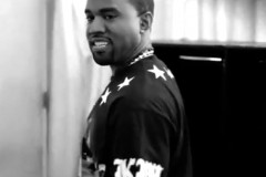 VOYR: Kanye West and Jay-Z "Watch the Throne" Tour – The Garden 视频