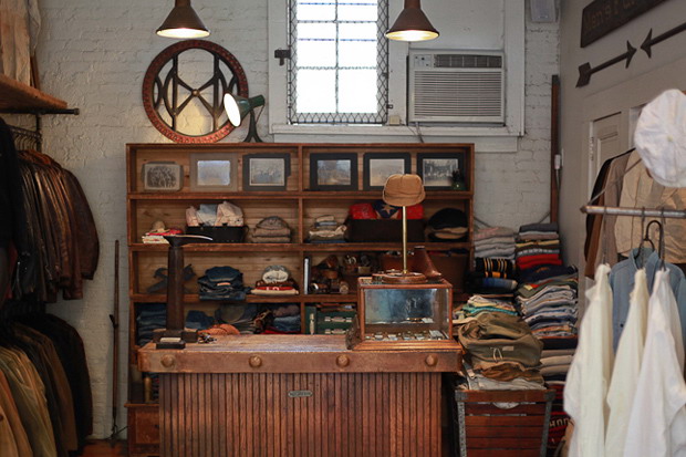 造访 New York 纽约知名古著店铺 《Stock Vintage》