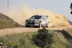 Popular Mechanics 带领大家一探 Ken Block 的 Ford Fiesta 改装车款