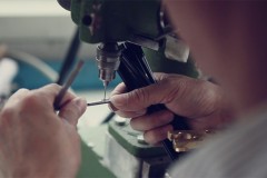SUPER: Manufacturing Glasses in Italy 视频