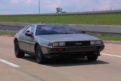 Electric DeLorean 车款试驾及采访品牌总部视频