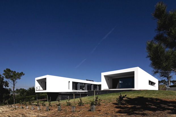 Jorge Graca Costa 打造最新 U House 建筑设计