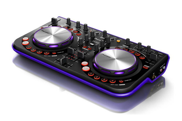 先锋 Pioneer 发表 DDJ-WeGO Two-Channel DJ Controller 控制器
