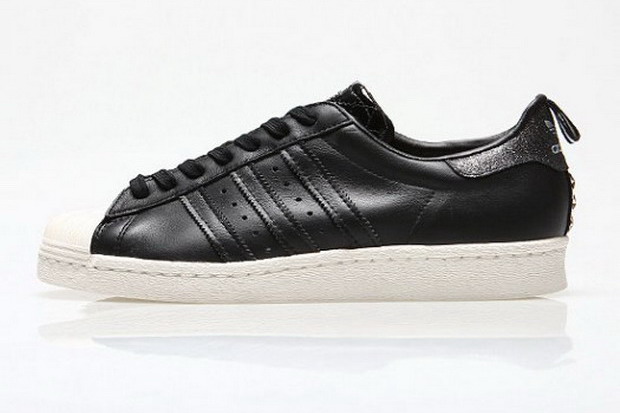 adidas Originals for VANQUISH Superstar 80s 鞋款细节全貌剖析