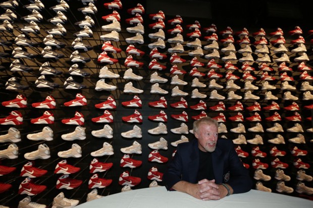 Nike 共同创办人 Phil Knight 获选进入 NBA 篮球名人堂 Basketball Hall of Fame