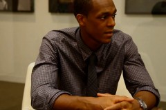 朗多（Rajon Rondo）担任时尚杂志智族 GQ 实习生视频短片