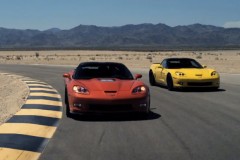 Chevrolet Corvette Z06 vs. Corvette ZR1 影片