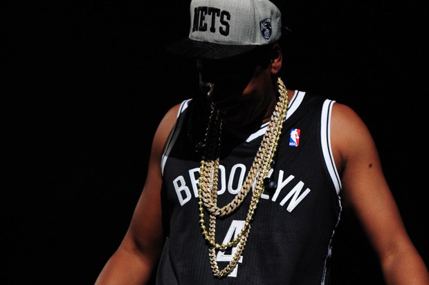 Jay-Z's #4 Brooklyn Nets Jerseys 球衣现作公开拍卖