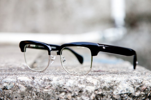 Black Sign × EFFECTOR Providence 眉架