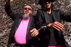 艾未未「草泥马 Style」，恶搞 “Gangnam Style”