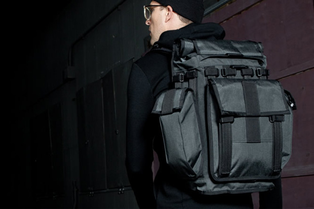 Mission Workshop VX/R8 Arkiv Field Pack 背包