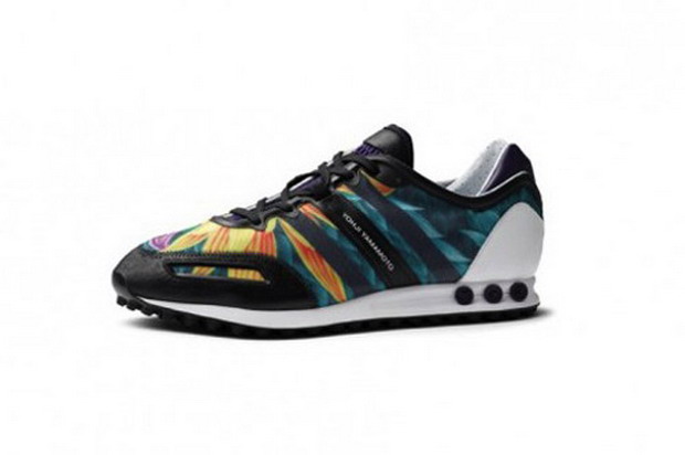 Y-3 2013春夏新品鞋款「Floral」绽放浓烈的春天气息