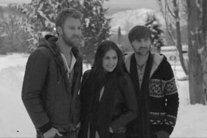 Lady Antebellum 圣诞新单 《I'll Be Home For Christmas》MV