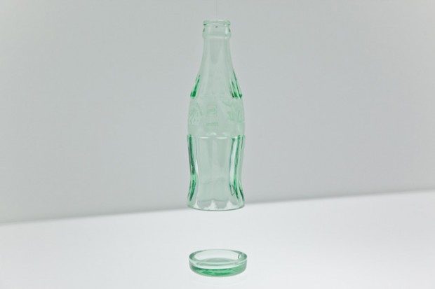 设计公司 nendo 在 DESIGNTIDE TOKYO 2012 展出 Coca-Cola “Bottleware” 概念商品展览