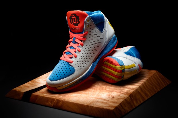 adidas D Rose 3“Michigan Avenue”鞋款