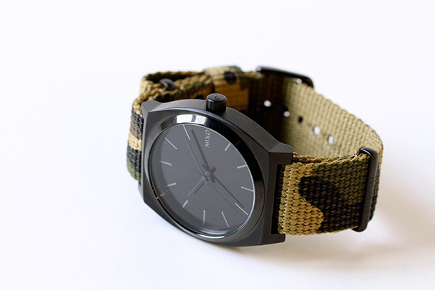 colette × Nixon Time Teller Camo Watch 联名表款