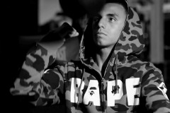 Undefeated × A Bathing Ape 2012秋冬联名系列 Lookbook 幕后花絮短片