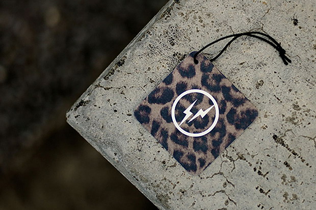 fragment design × retaW Fragrance Car Tag J.J.* 车用香芬片