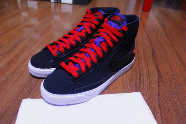 2013蛇年限定！Nike Blazer 黑蛇纹紫舌鞋款