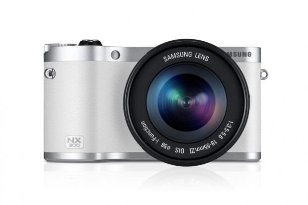 三星 Samsung 发布全新 NX300 无反光镜相机