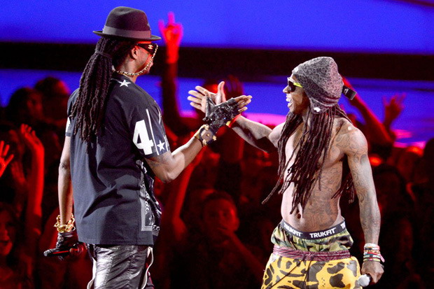 Lil Wayne featuring 2 Chainz – Rich As F*ck