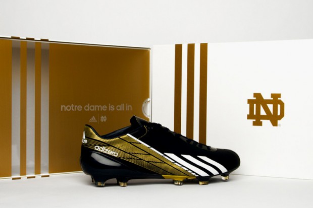 adidas 新一代橄榄球鞋 adizero 5-Star 2.0 于「National Championship Game」内首度曝光