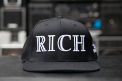 Vintage Frames Company × 40 oz NYC “Rich” 概念别注联乘 Snapback 帽款